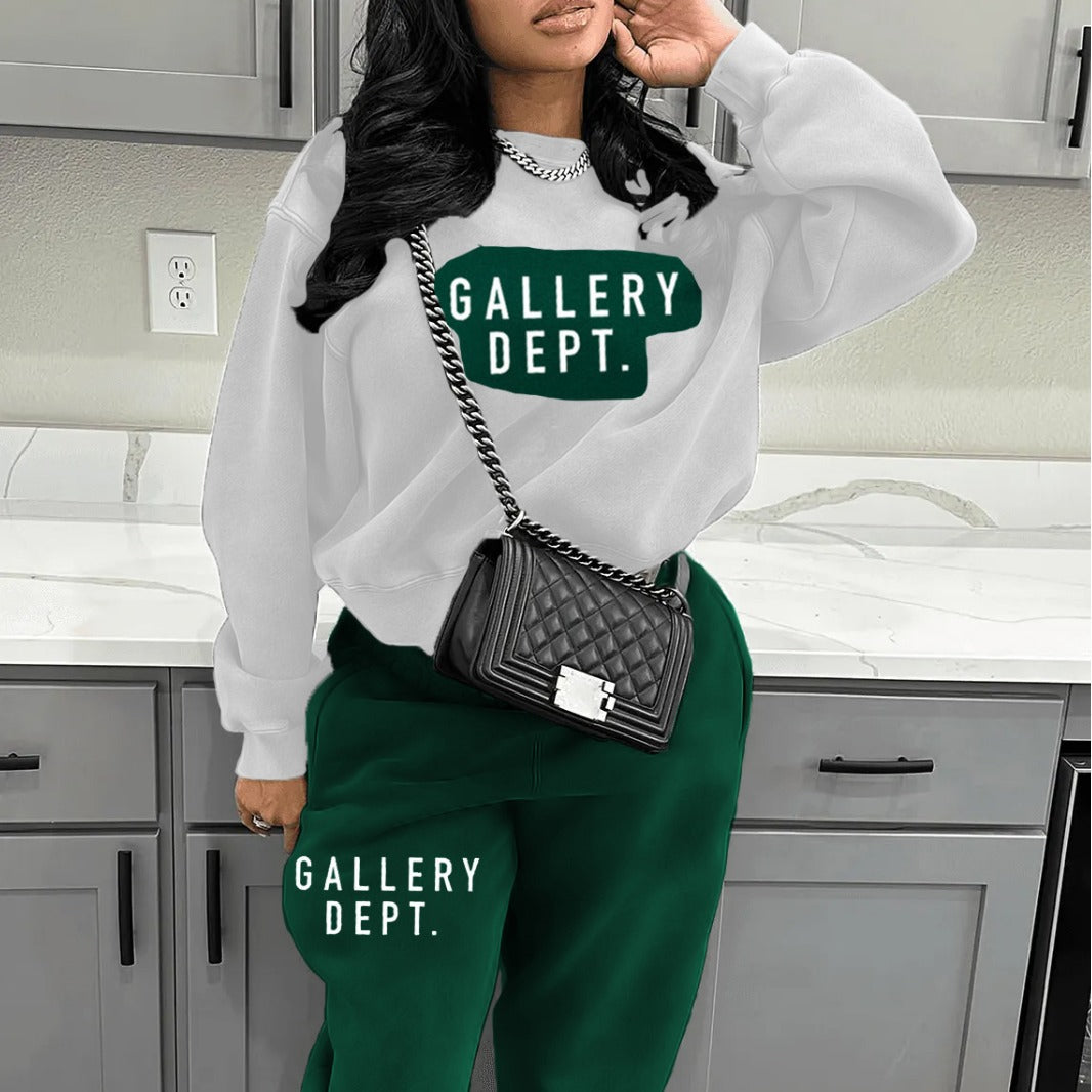 Damen Sweatshirt und Hose Set mit modernem Grafikdesign Stalluxe