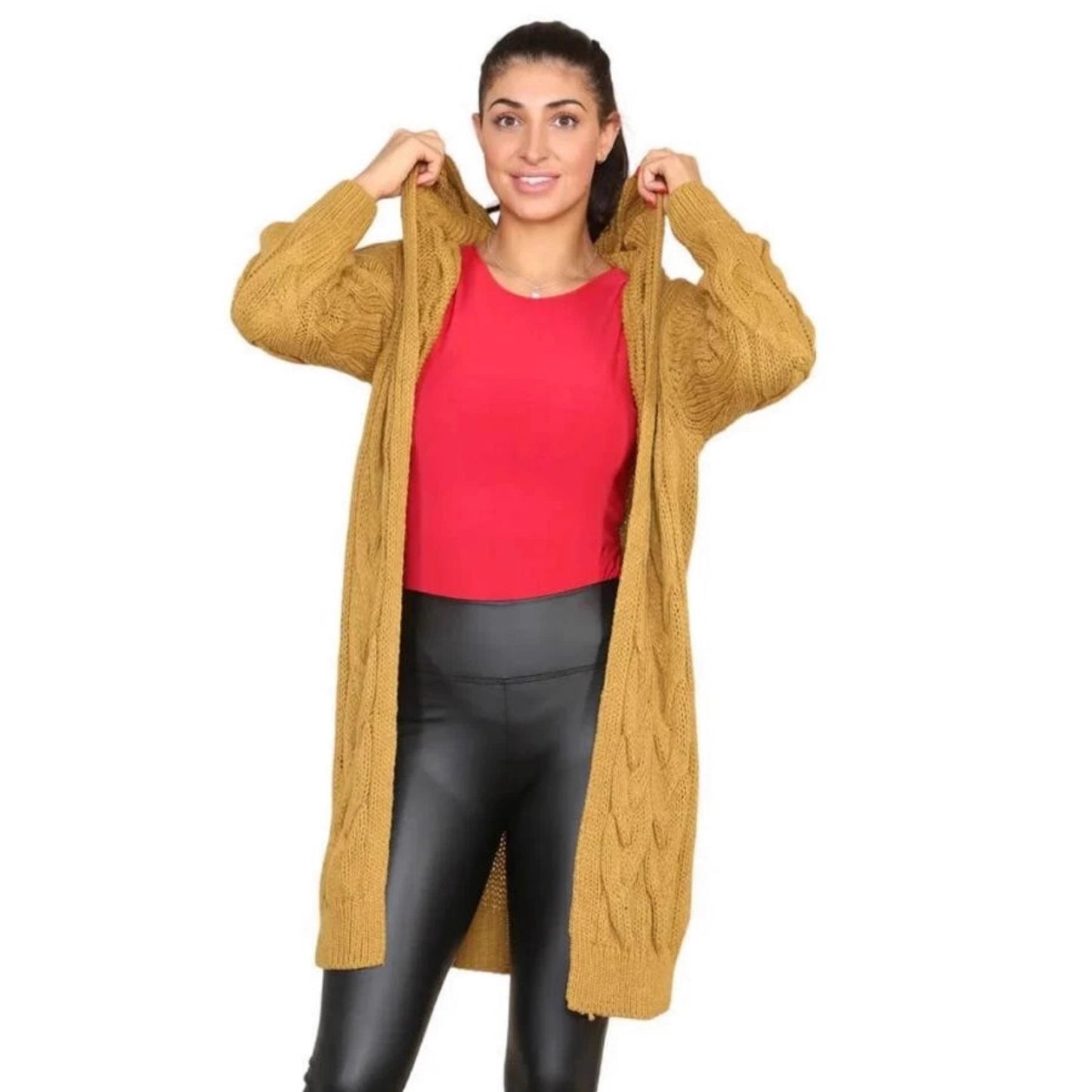 Damen Langer Strickmantel mit elegantem Zopfmuster und Kapuze Stalluxe