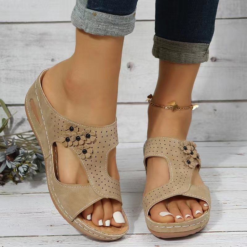 Damen leichte Sommerschuhe mit geschlossener Ferse und modischem Schlange-Leder-Design Stalluxe