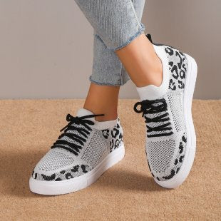 Damen Sneaker mit atmungsaktivem Mesh-Obermaterial und trendigem Tiermuster Stalluxe