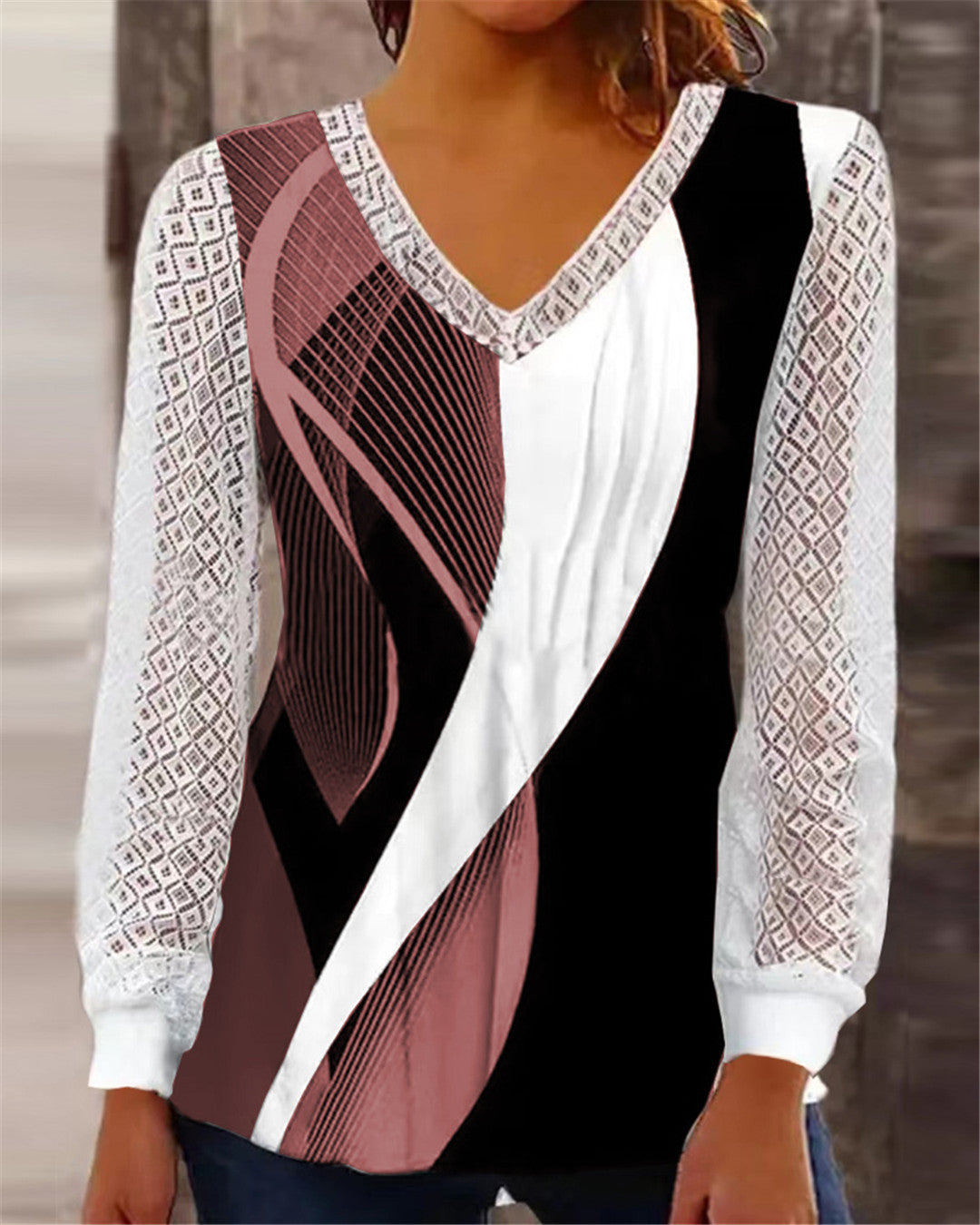 Damen modisches Oberteil mit raffinierten Spitzenärmeln und geometrischem Design Stalluxe
