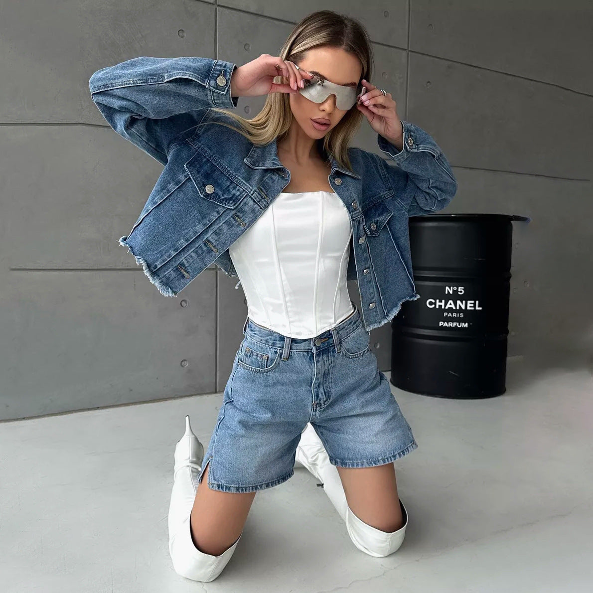 Damen cropped Denimjacke mit lässigen Fransen Stalluxe