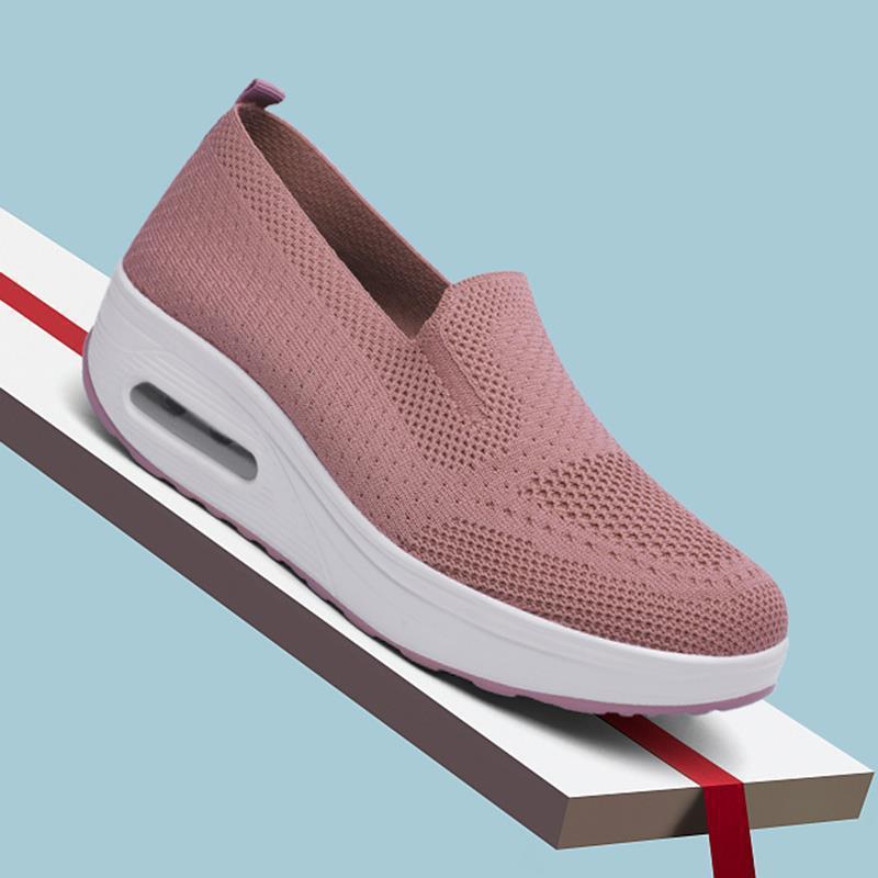 Damen Sportliche Slip-On Sneakers mit luftiger Mesh-Oberfläche und innovativer Dämpfung Stalluxe