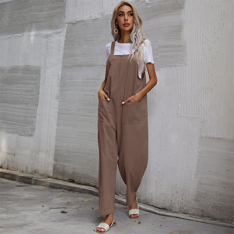 Damen Lässiger Jumpsuit mit praktischen Taschen und verstellbaren Trägern Stalluxe