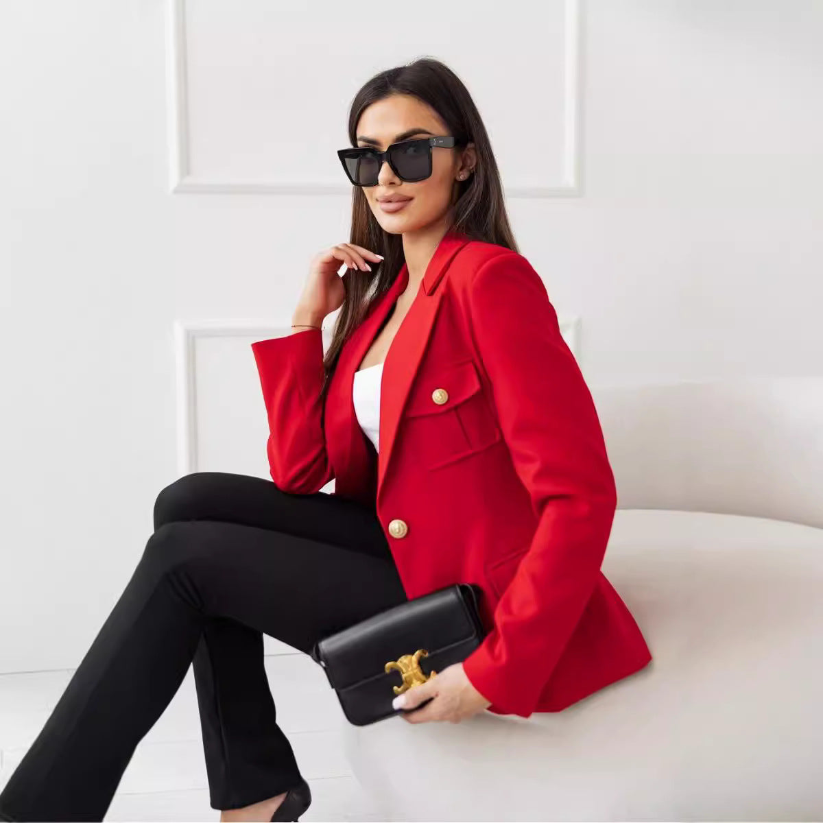 Damen eleganter Blazer mit praktischen Taschen und figurbetontem Schnitt Stalluxe