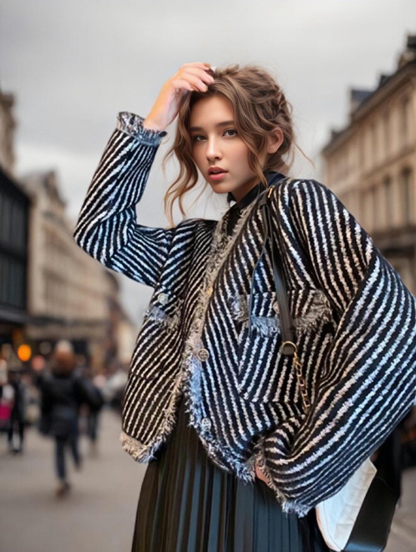 Damen Cocoon-Strickjacke mit Knopfdetails und feinem Strukturmuster Stalluxe