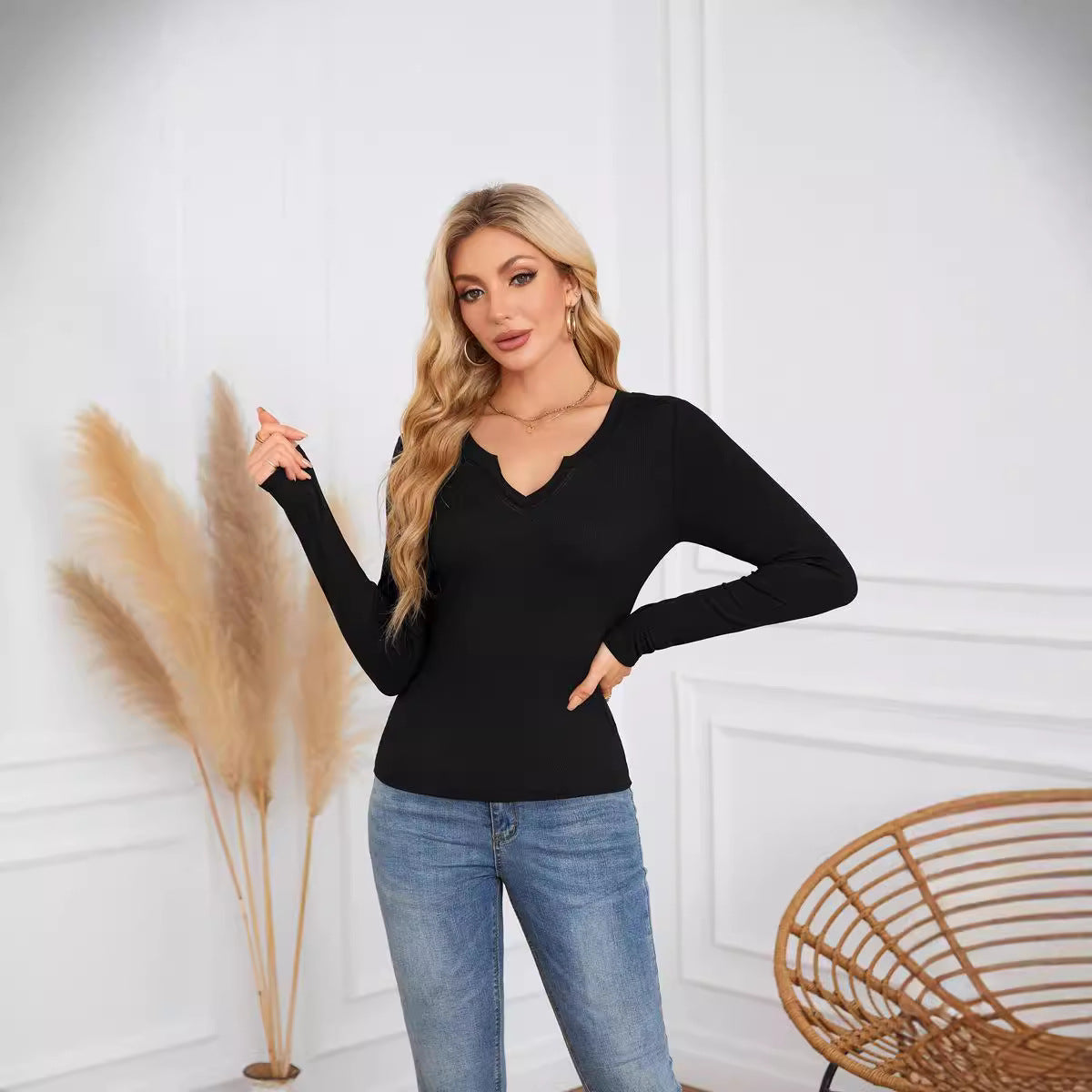 Damen Langarmshirt mit elegantem V-Ausschnitt und feiner Textur Stalluxe