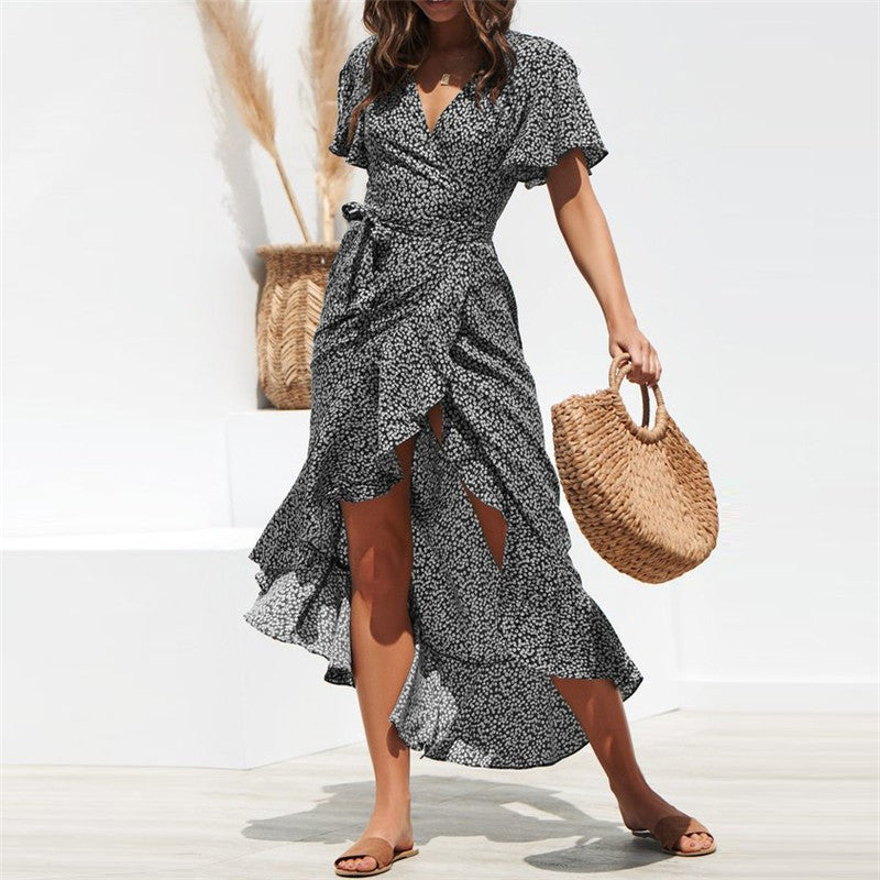 Damen Maxi-Wickelkleid mit fließendem Saum und verspielten Rüschen Stalluxe