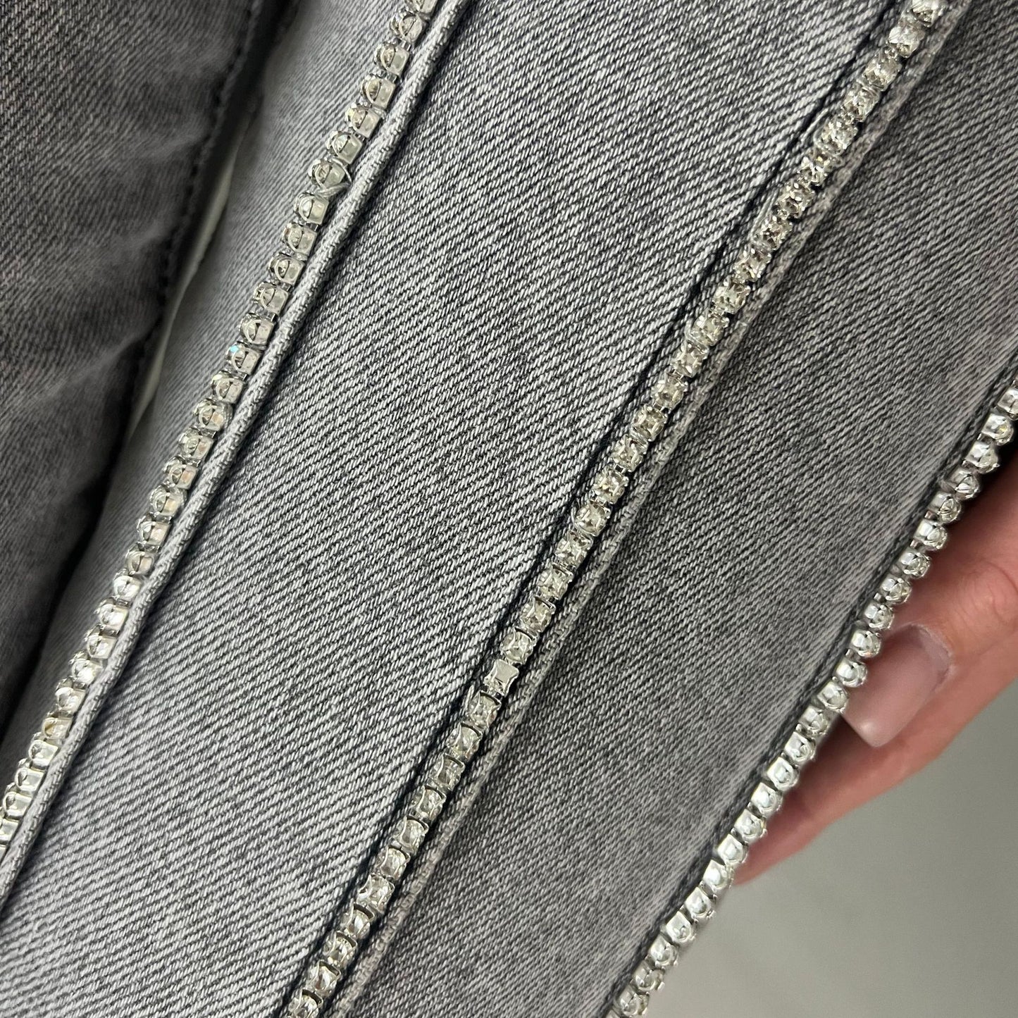 Damen Glamouröse Jeans mit funkelnden Applikationen Stalluxe