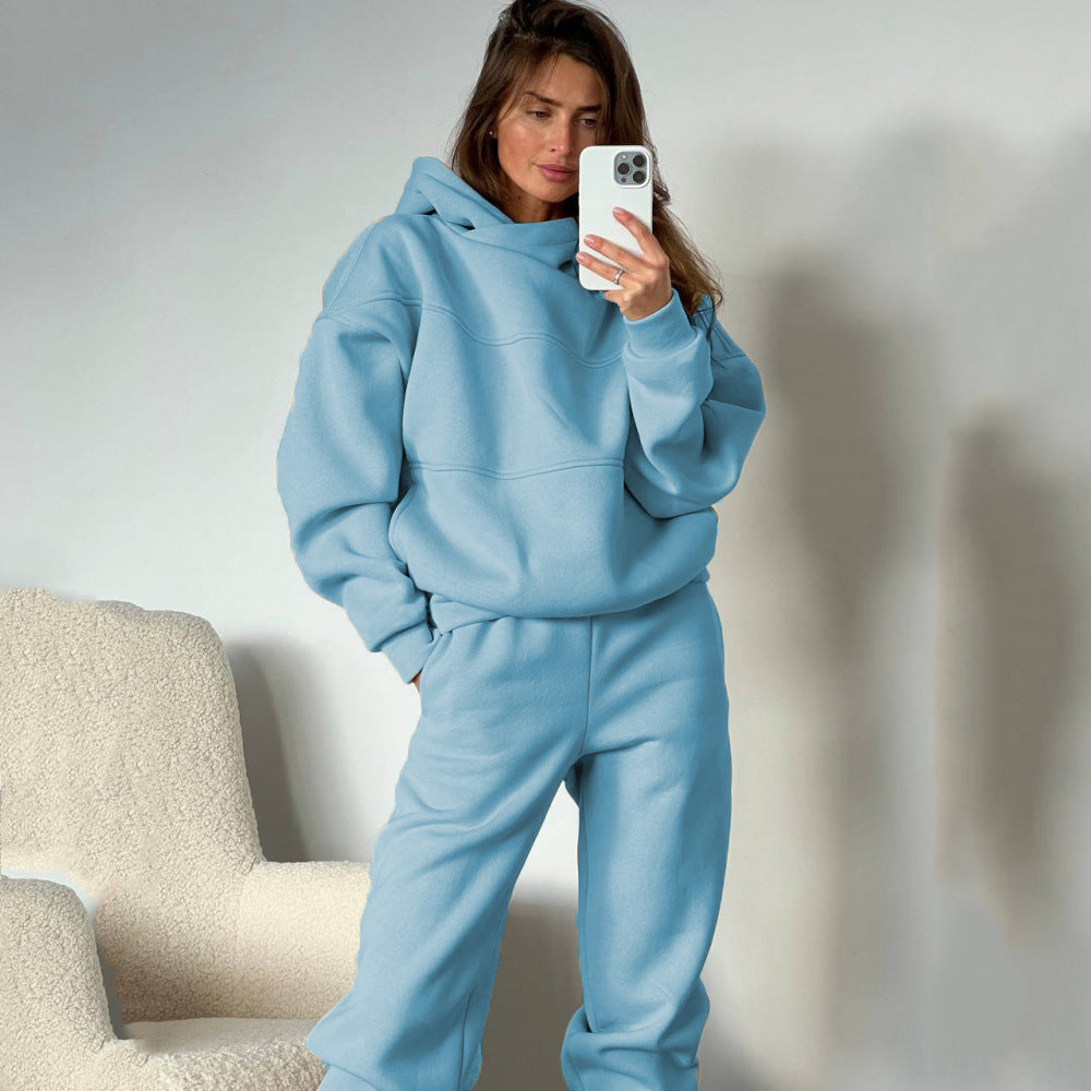 Damen lässiger Hoodie mit lässiger Jogginghose im modernen Schnitt Stalluxe