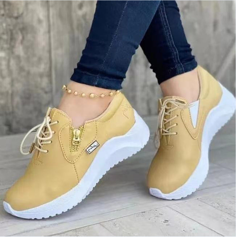 Damen Sportliche Slip-On Sneakers mit praktischer Reißverschlussöffnung und bequemem Fußbett Stalluxe