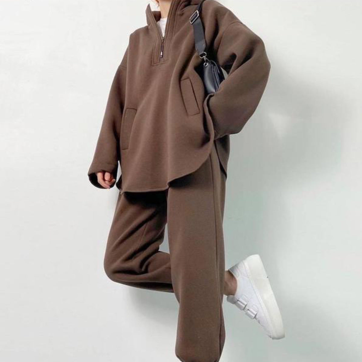 Damen oversized Fleece-Hoodie mit seitlichem Reißverschluss und weiten Hosen Stalluxe