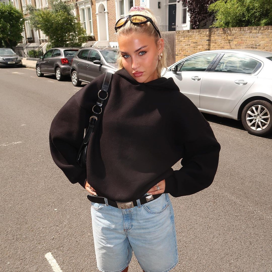 Damen Kapuzenpullover mit oversized Schnitt und weichem Material Stalluxe