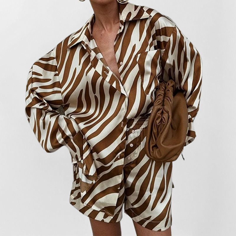 Damen Freizeit-Hemd mit stylischem Tiermuster und lockerer Passform Stalluxe