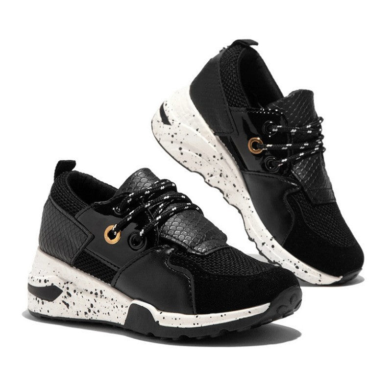 Damen Sportliche Sneaker mit reflektierenden Akzenten und modernem Design Stalluxe