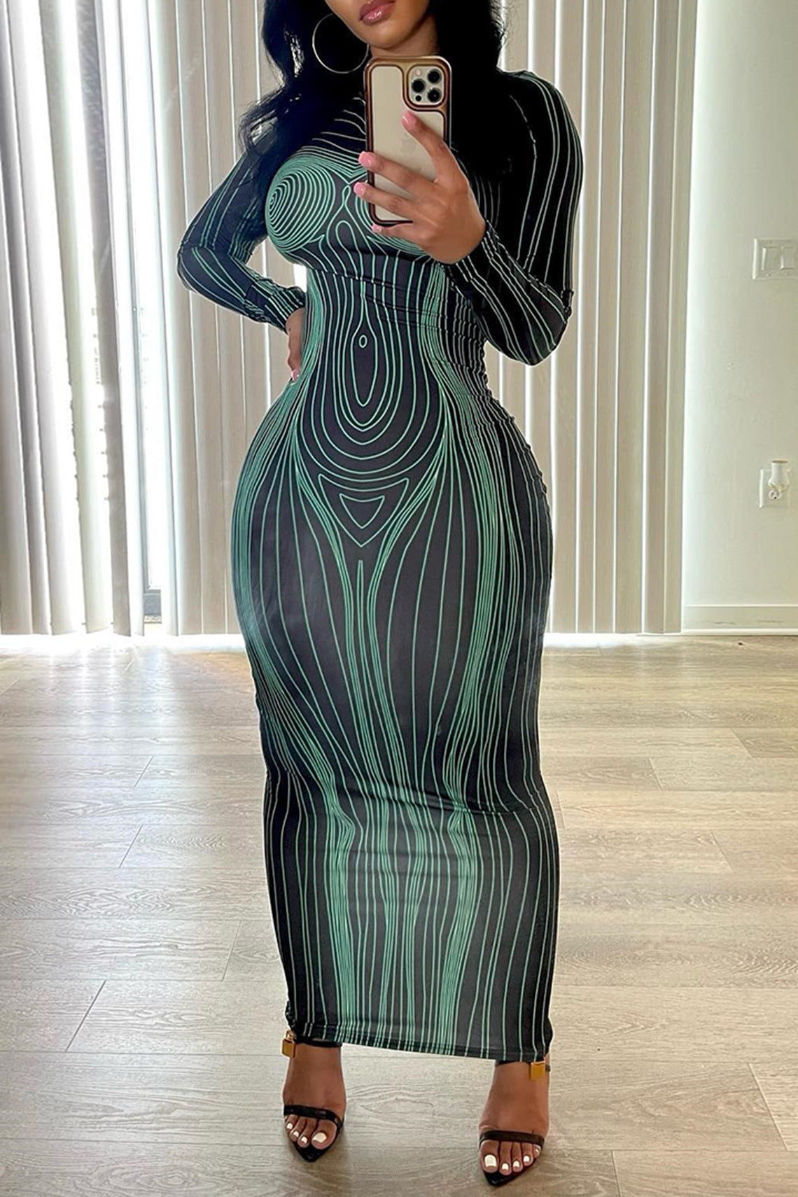 Damen Langarm Maxikleid mit figurformender Linienstruktur Stalluxe