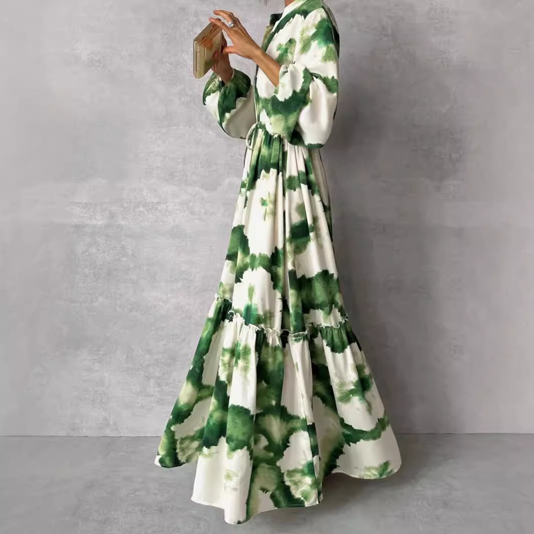 Damen Maxikleid mit modernen Aquarell-Muster und voluminösem Rock Stalluxe
