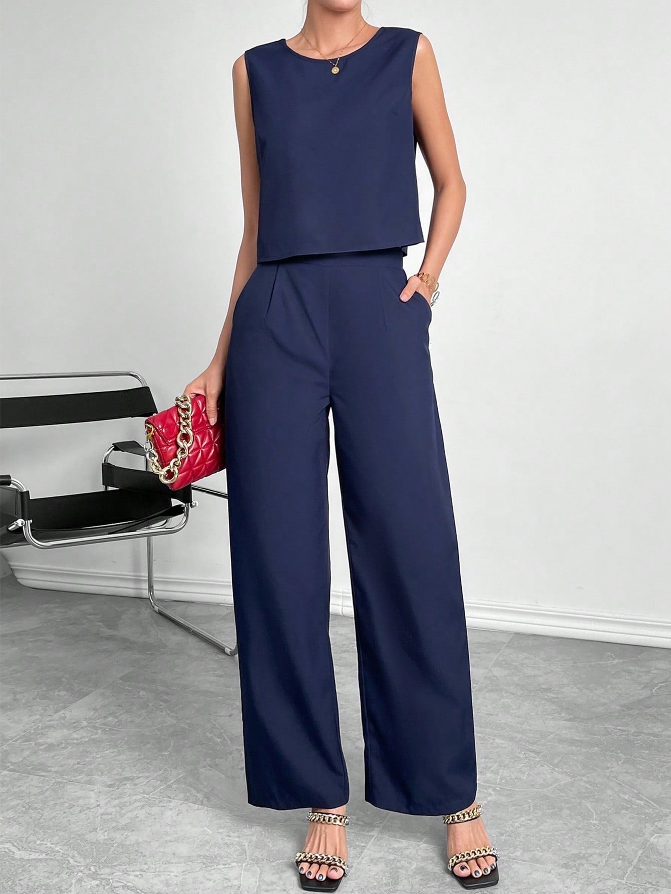 Damen Modisches Zweiteiliges Set mit Cropped Oberteil und weiten Hosen Stalluxe