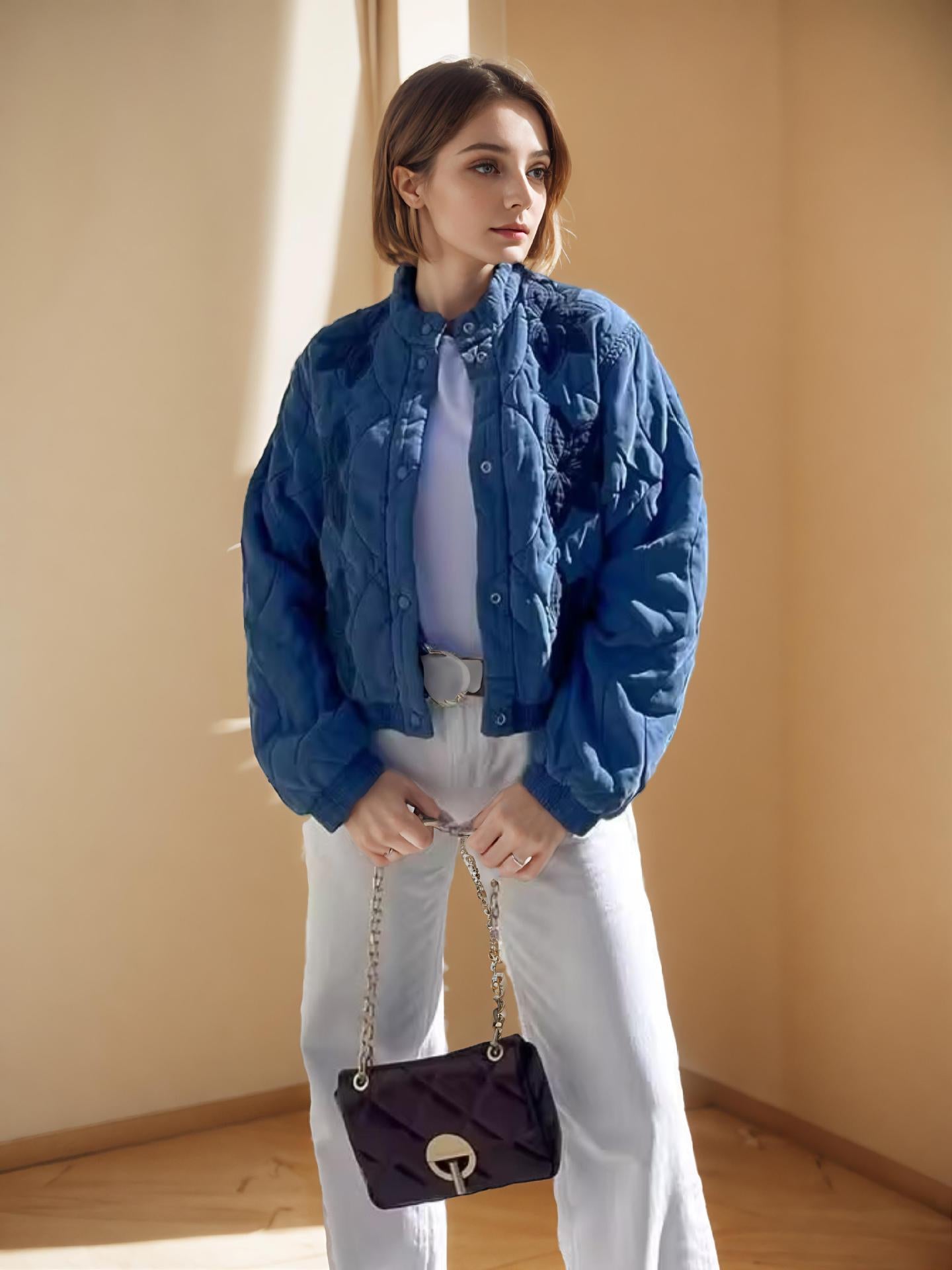Damen gesteppte Übergangsjacke mit floralem Stickdesign Stalluxe