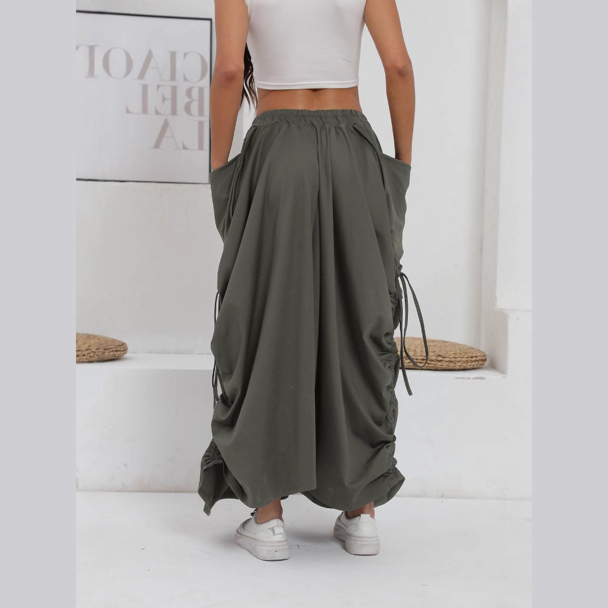 Damen lange Oversize-Rock mit Taschen und Raffung Stalluxe