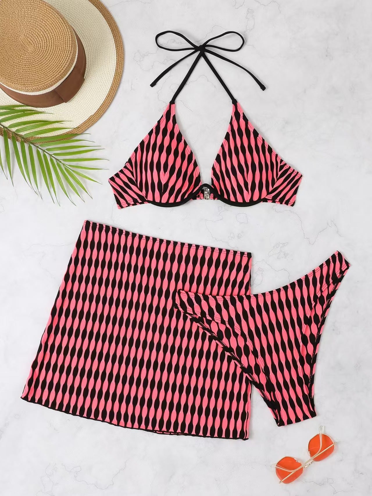 Damen Triangel-Bikini mit modischem Rock und auffälligem Muster Stalluxe