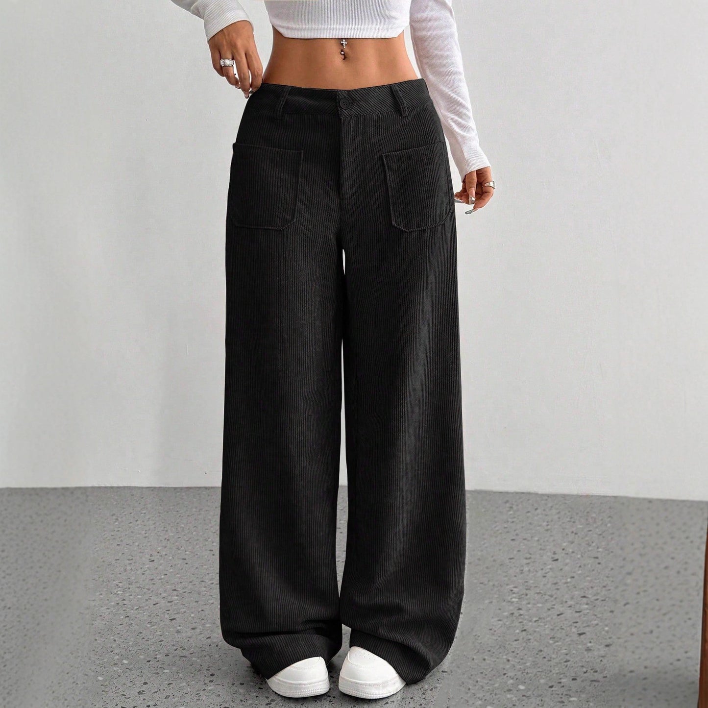 Damen weit geschnittene Cordhose mit praktischen Taschen Stalluxe