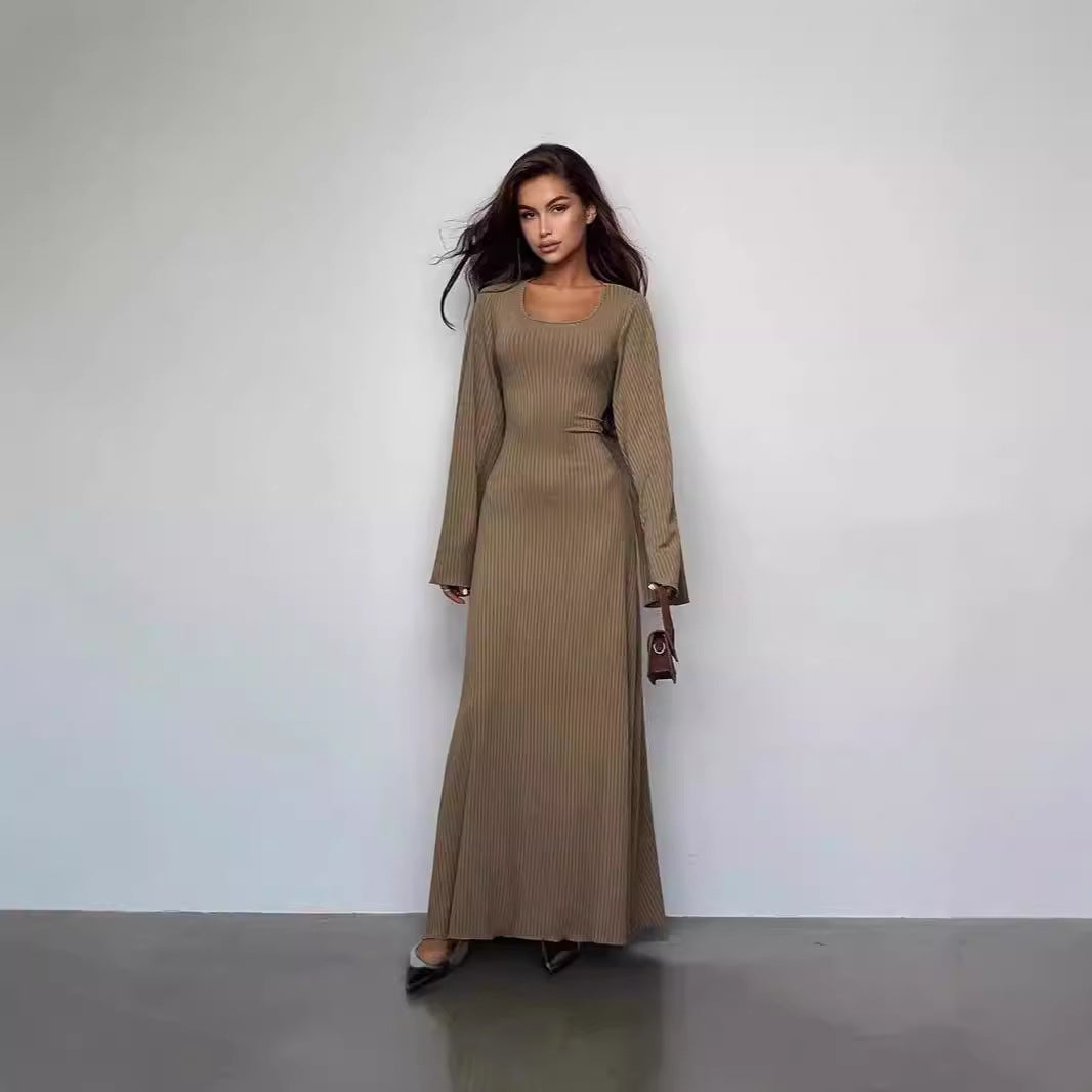 Damen Maxikleid mit langem, weitem Ärmel und elegantem Quadrat-Ausschnitt Stalluxe