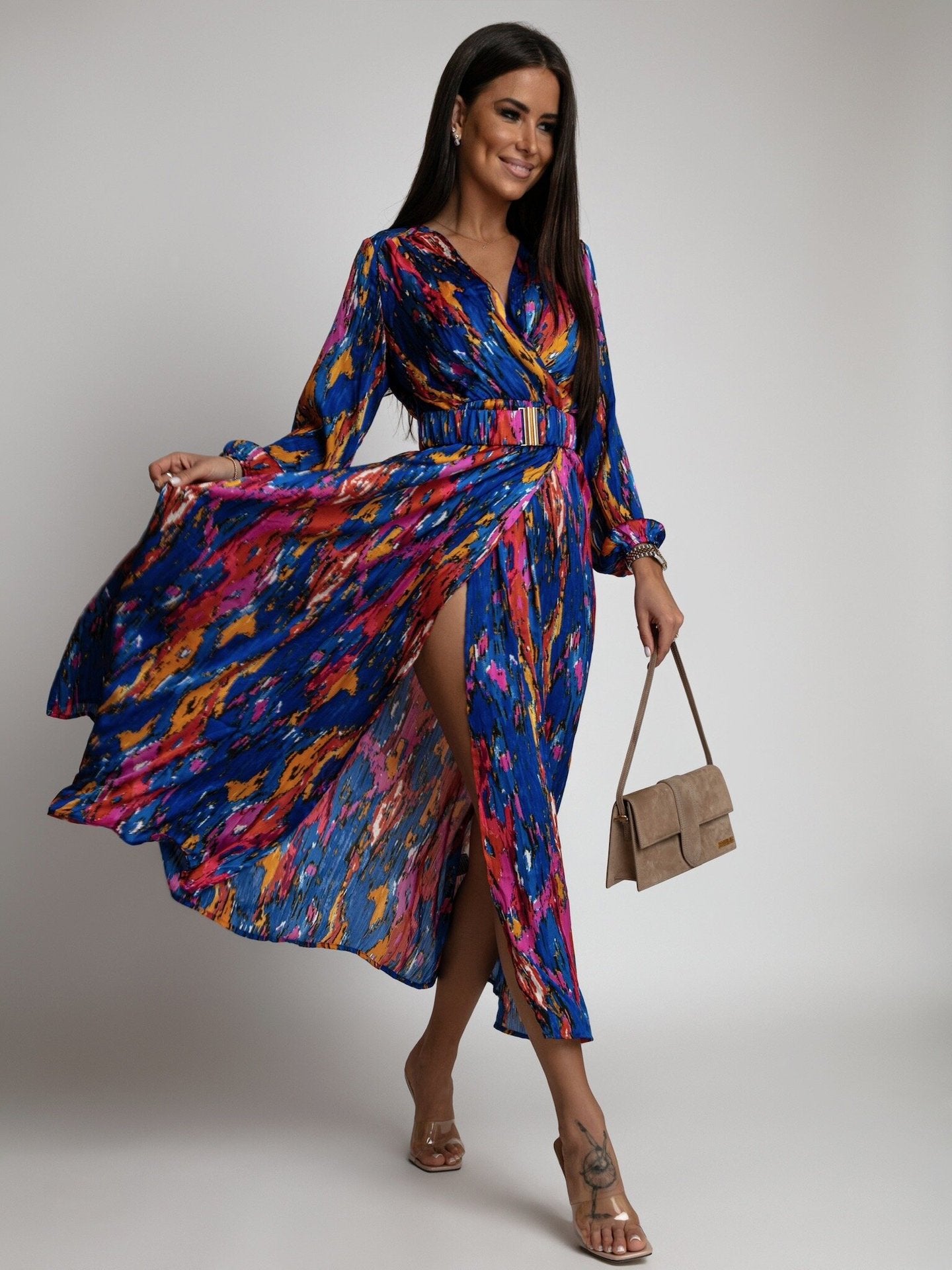 Damen Maxikleid mit voluminösen Ärmeln und dekorativem Gürtel Stalluxe
