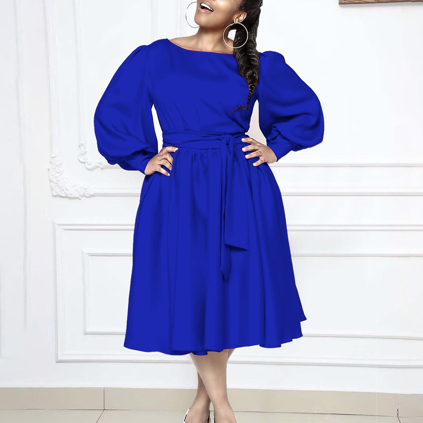 Damen Midikleid mit elegantem Taillengürtel und schwingenden Ärmeln Stalluxe