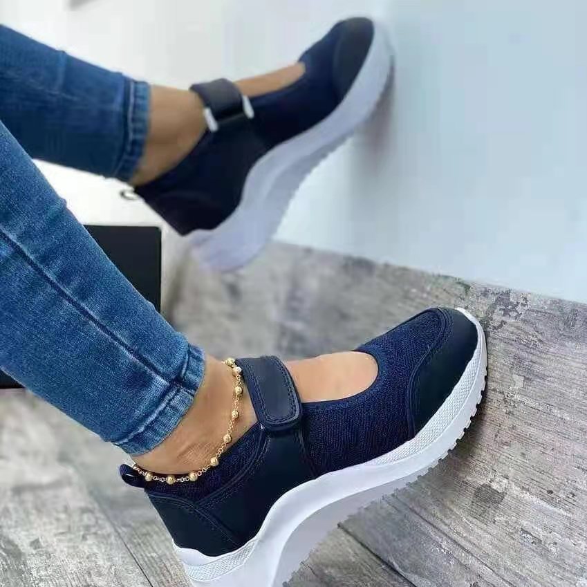 Damen Komfortable Slip-On Sneakers mit elastischen Riemen und weichem Fußbett Stalluxe