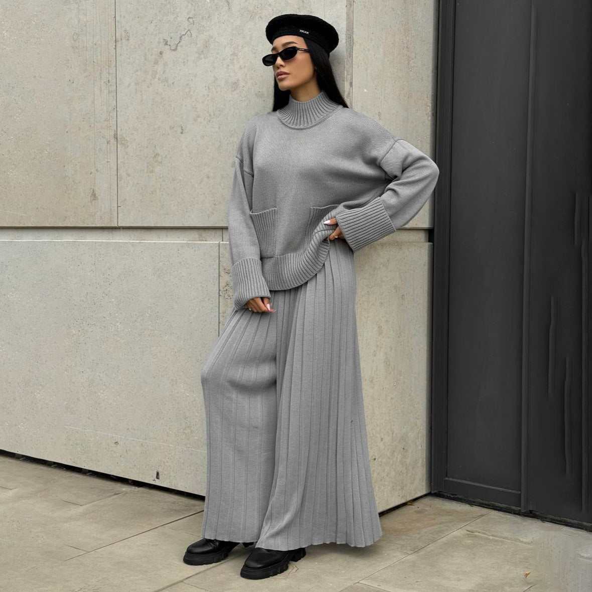 Damen Strickpullover mit plissierter Maxi-Hose Stalluxe