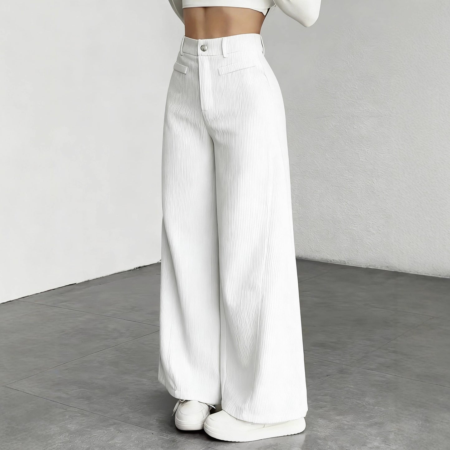Damen Weitgeschnittene Cordhose mit hohem Bund und Taschen Stalluxe