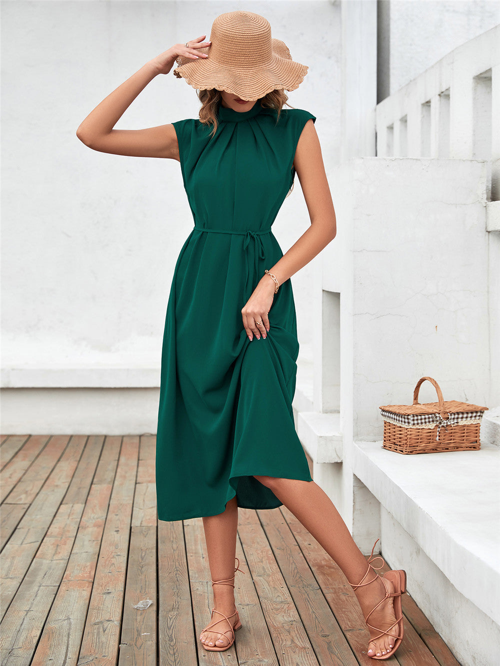 Damen Elegantes Midikleid mit Bindegürtel und klassischem Kragen Stalluxe