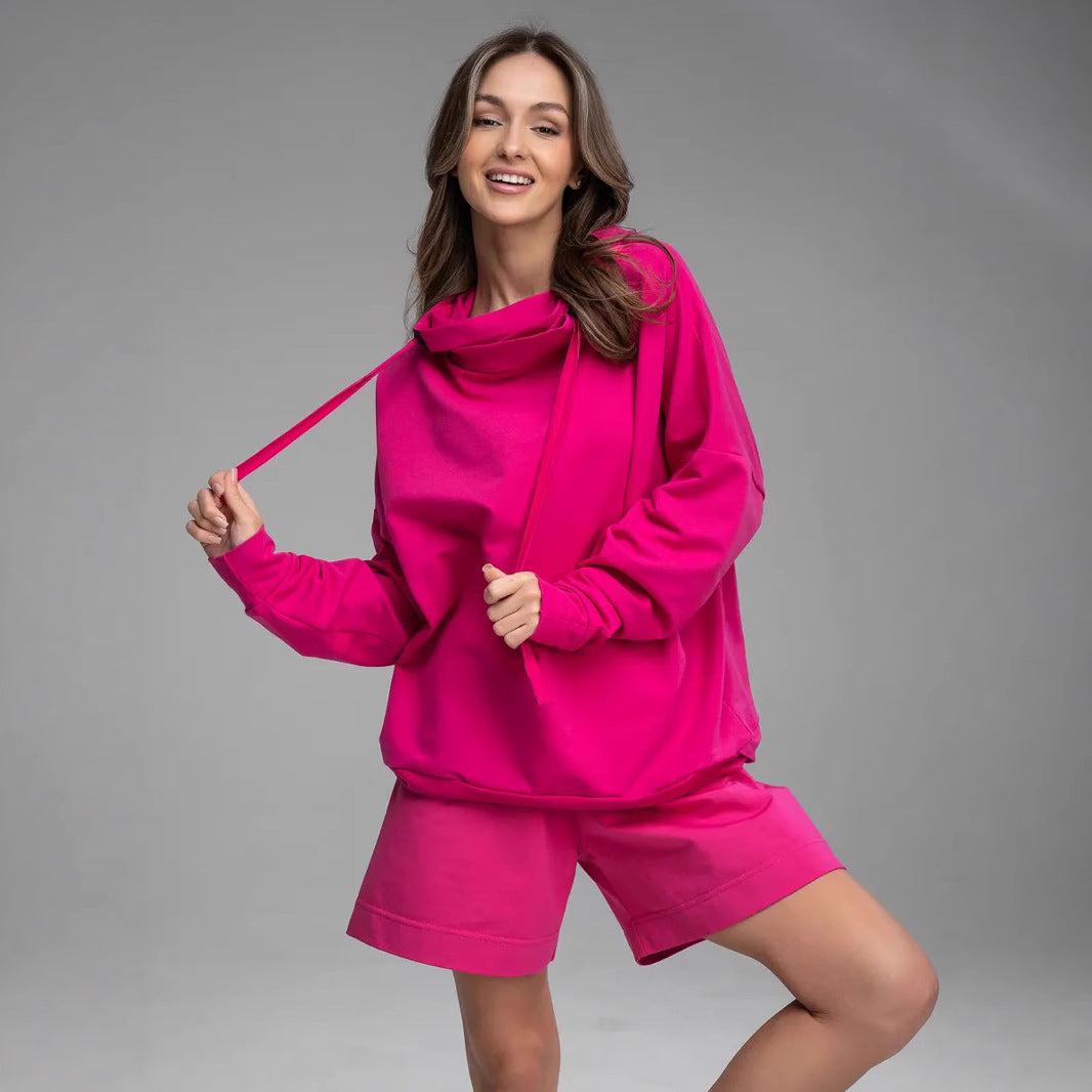 Damen lässiger Hoodie mit oversized Schnitt und passenden Shorts Stalluxe