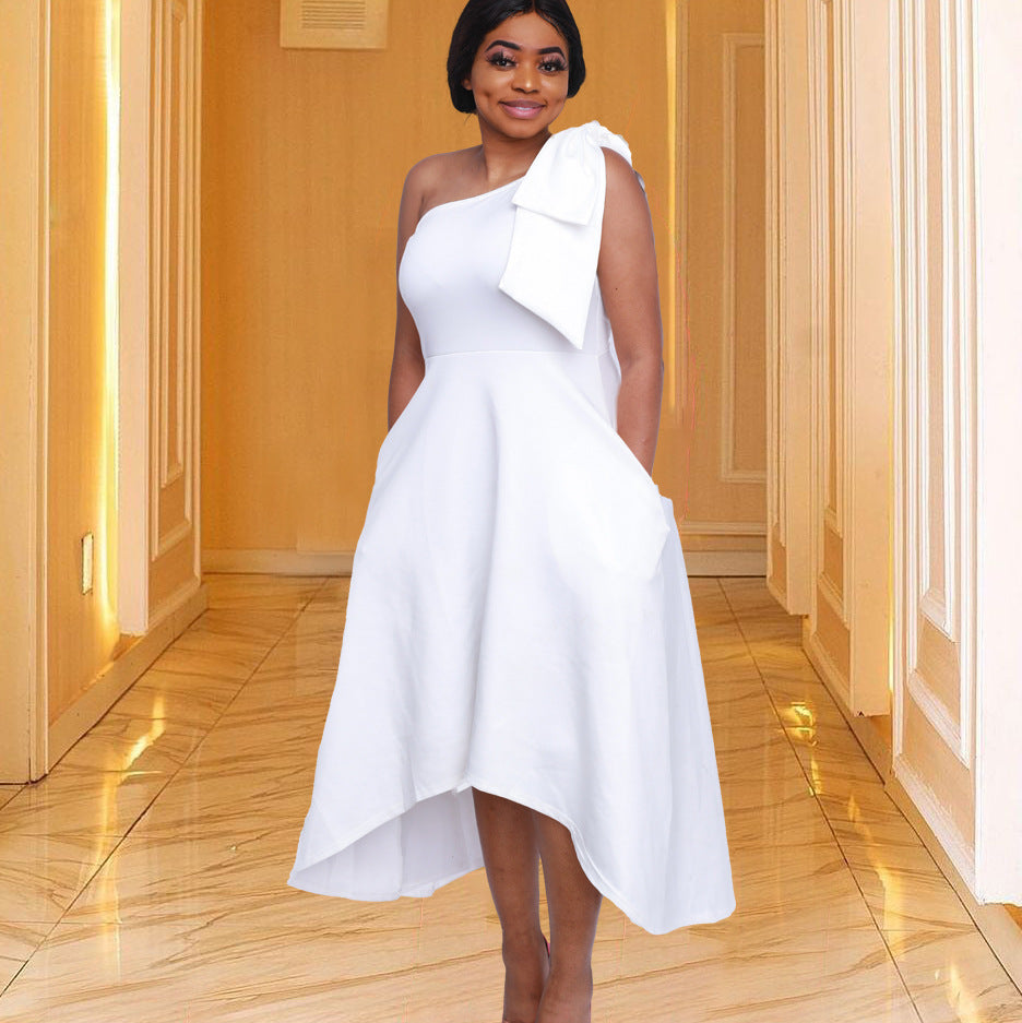 Damen asymmetrisches Cocktailkleid mit einzelnem Schulterträger und Schärpe Stalluxe