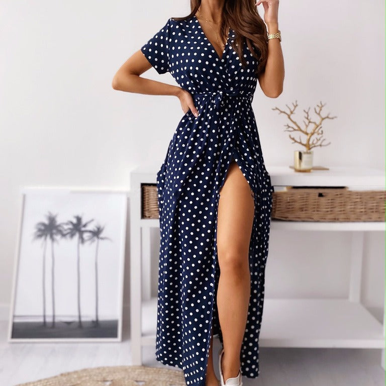 Damen Maxi-Kleid mit Knopfverschluss und tiefem V-Ausschnitt Stalluxe