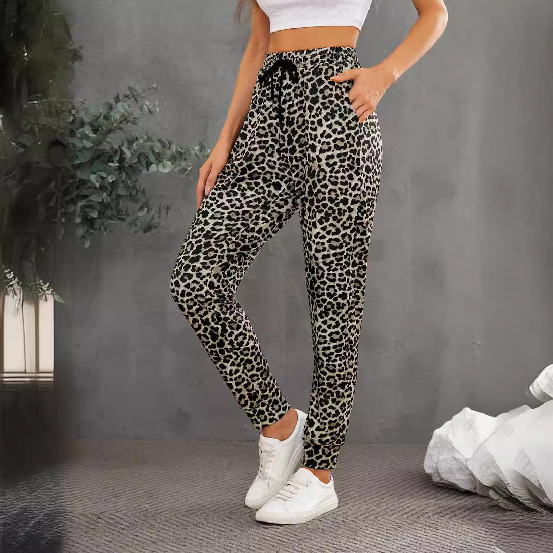 Damen Modische Sporthose im trendigen Leopardenmuster Stalluxe
