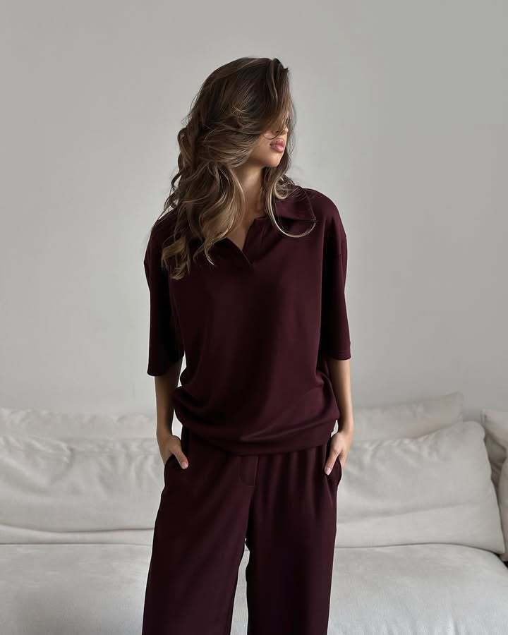 Damen Elegantes und komfortables Jumpsuit mit modischem Kragen Stalluxe
