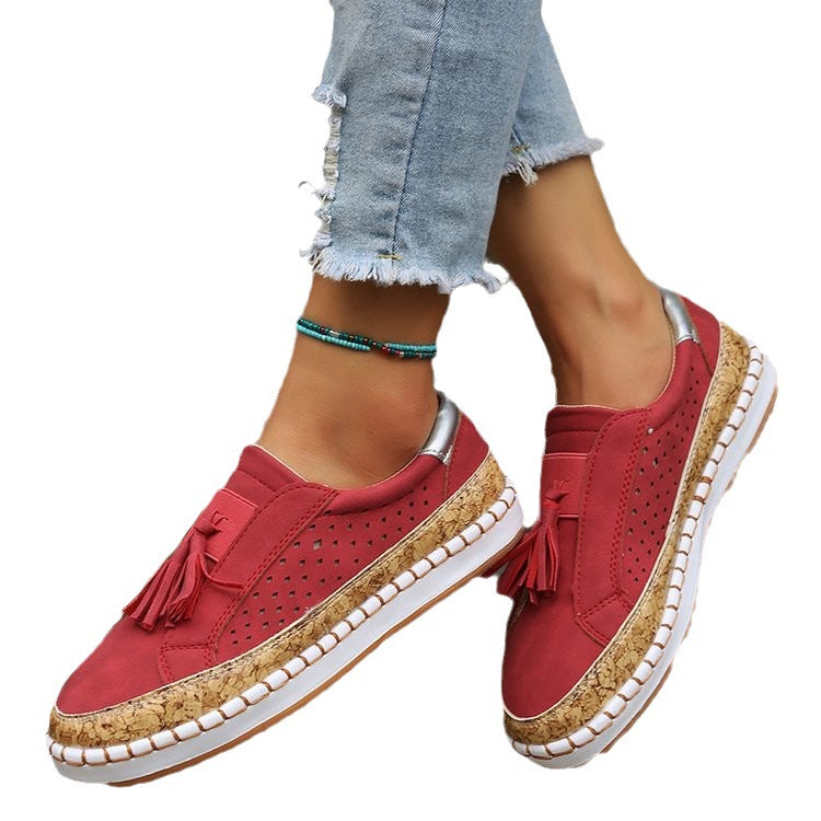 Damen bequeme Slip-On Sneaker mit modischen Fransen und Korksohle Stalluxe