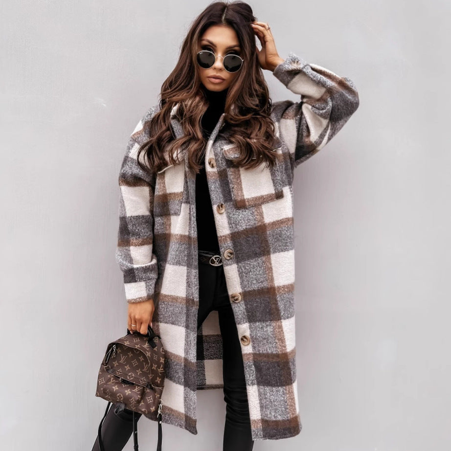Damen Karierter Wollmantel mit Knopfdetails und praktischen Taschen Stalluxe