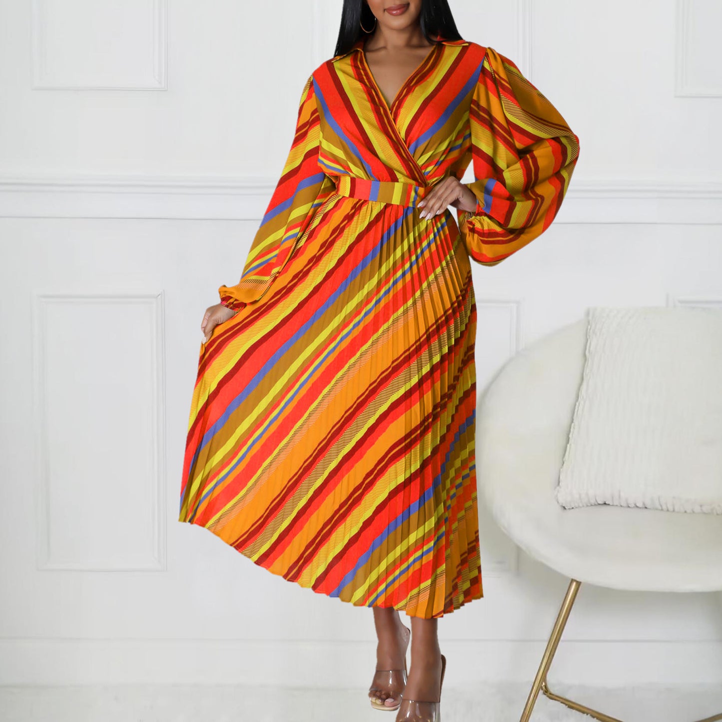 Damen Maxikleid mit plissiertem Design und schickem Hemdkragen Stalluxe