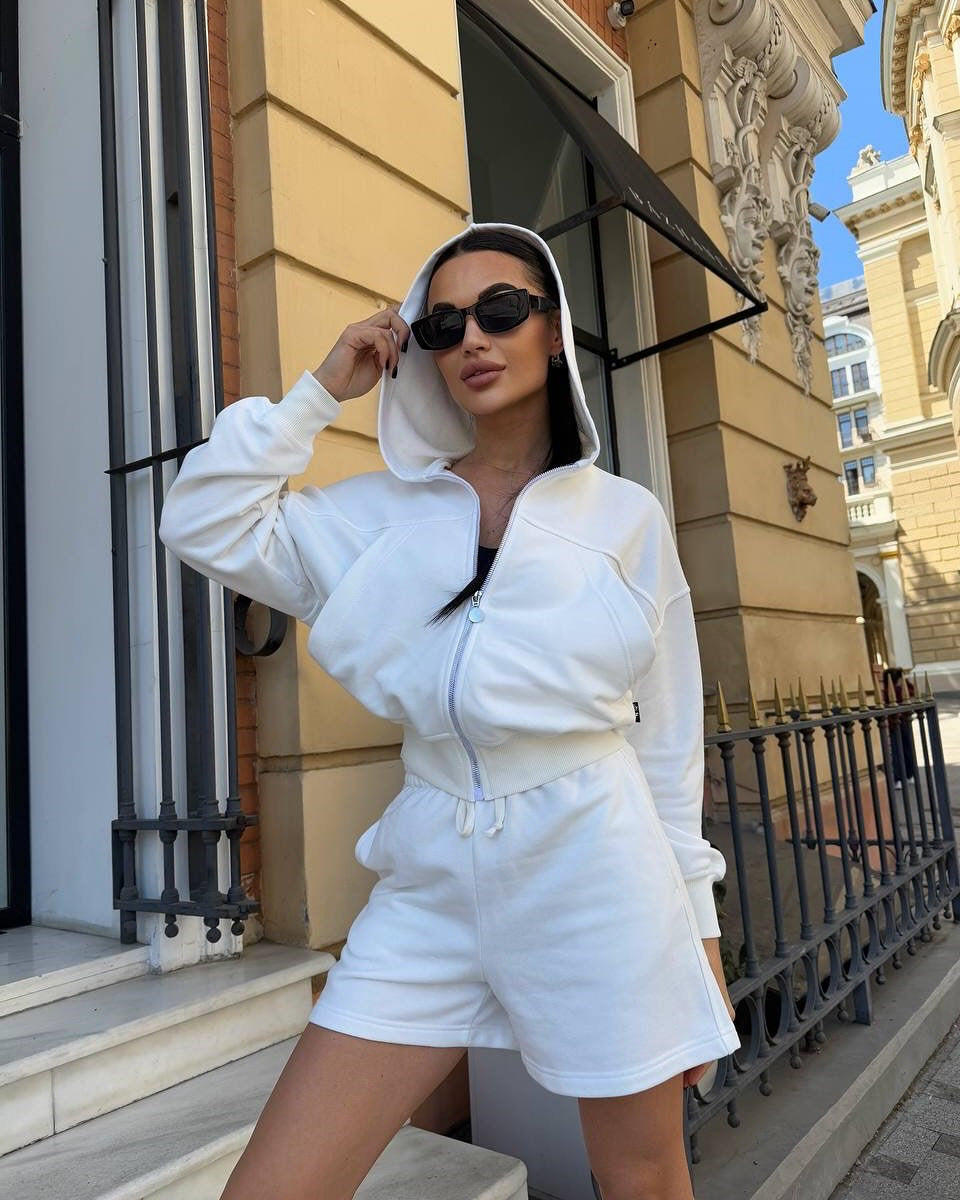 Damen trendy Kapuzenjacke und Shorts Set Stalluxe