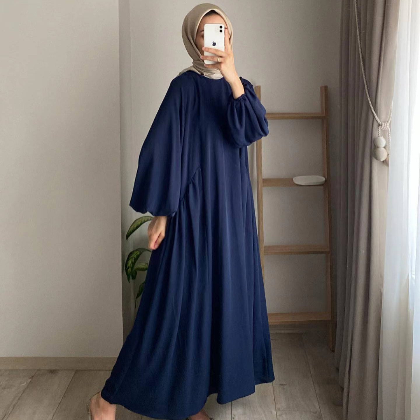 Damen elegantes Maxikleid mit voluminösen Ärmeln und fließendem Schnitt Stalluxe