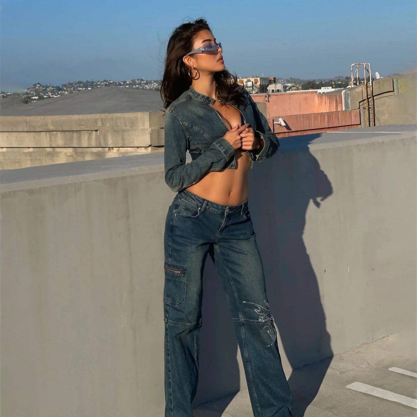 Damen Denim-Hose mit einzigartigen Strass-Applikationen Stalluxe