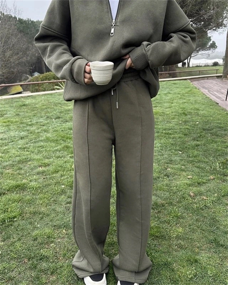 Damen Sportlicher Fleece-Trainingsanzug mit hohem Stehkragen und Reißverschluss Stalluxe