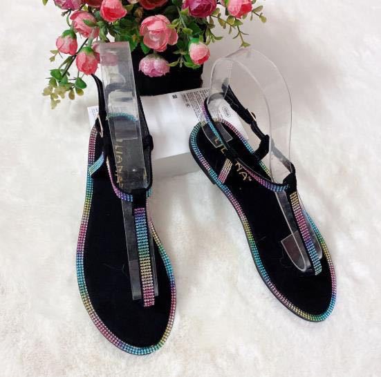 Damen modische Zehentrenner-Sandalen mit funkelnden Strassverzierungen und transparenten Riemen Stalluxe
