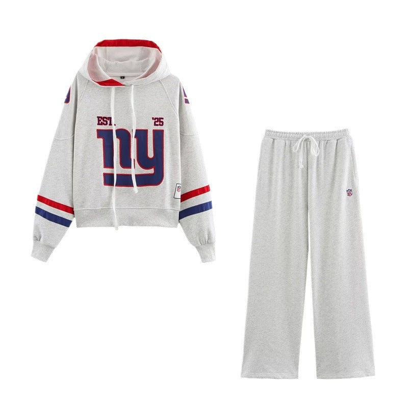 Damen sportlicher cropped Hoodie mit buntem Grafikelement und praktischem Kordelzug Stalluxe
