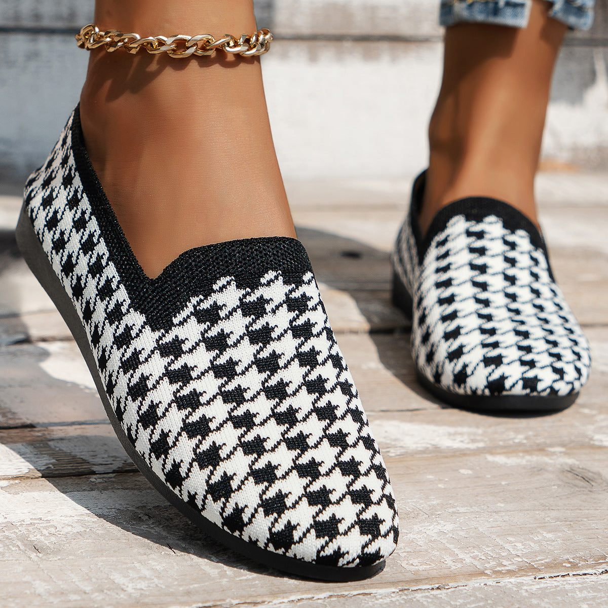 Damen Slip-On Sneakers mit innovativem Hahnentrittmuster und flexiblem Fußbett Stalluxe