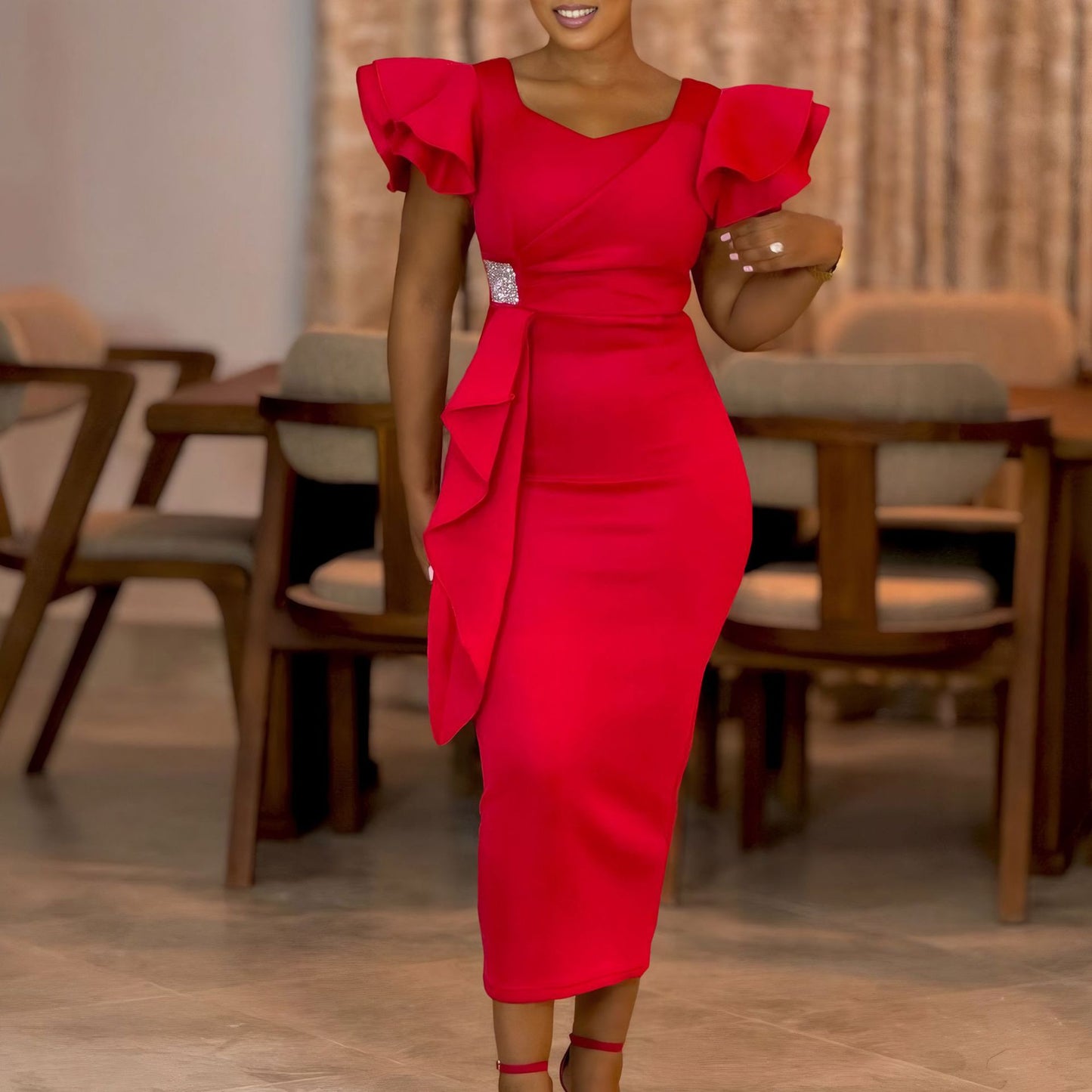 Damen elegantes figurbetontes Kleid mit Rüschendetails und asymmetrischem Saum Stalluxe