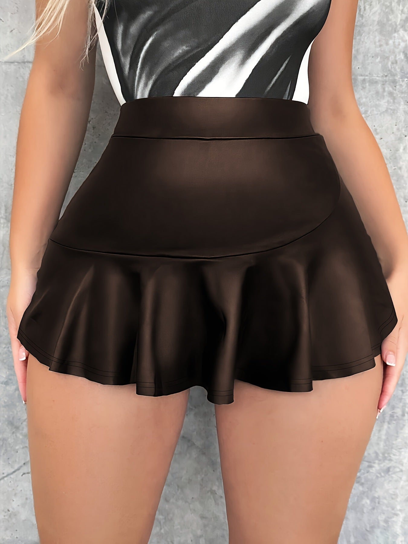 Damen Rock mit voluminösem Saum Stalluxe